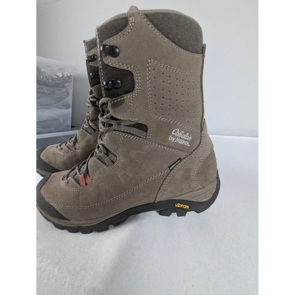 Womens Cabelas by Meindl GoreTex Thinsulate Vibram Hunting Boots Brown 8.5 Gorp